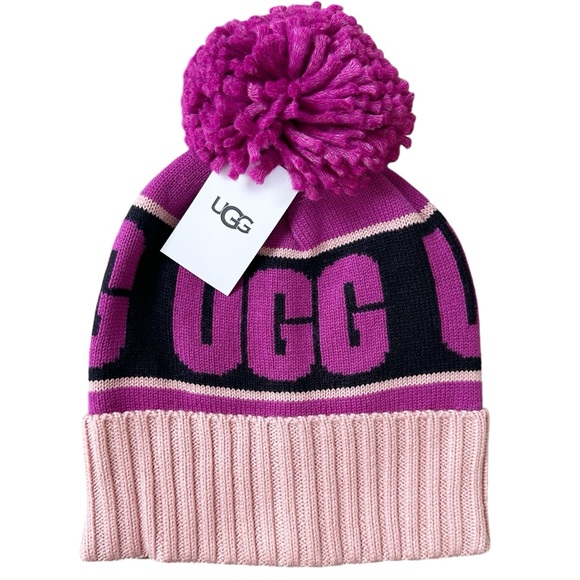 NWT Ugg Knit Logo Stadium Beanie Hat Pink OS - Picture 1 of 5